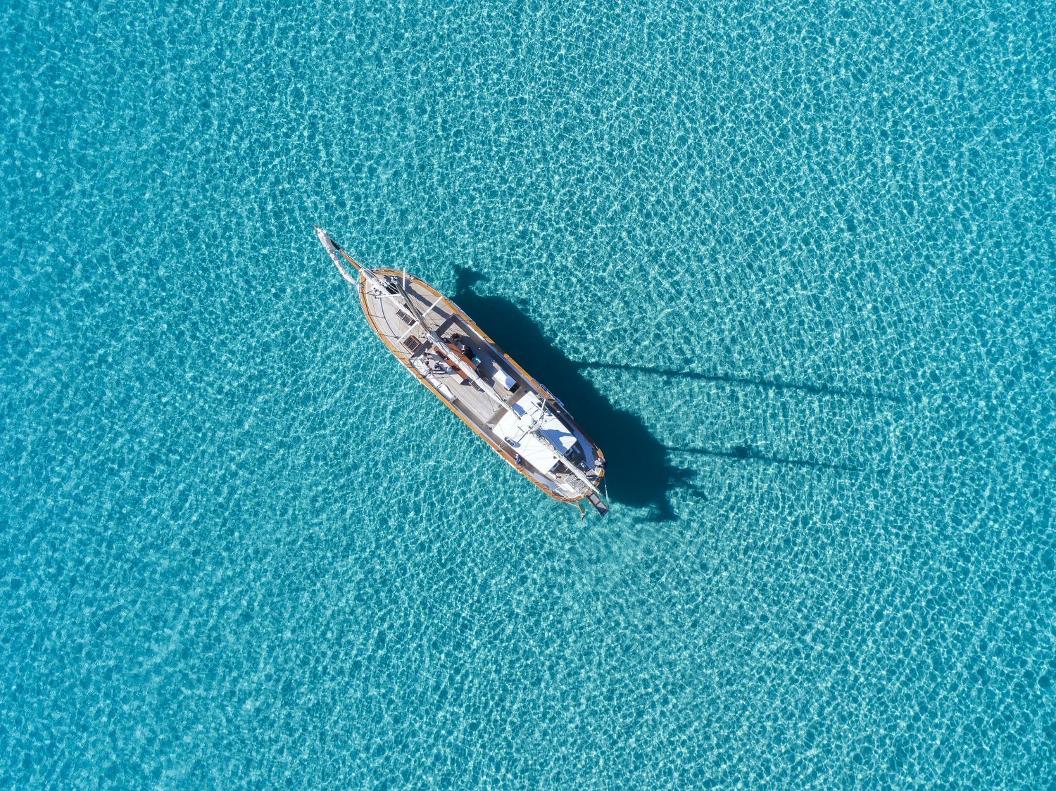 Minicrociere con bagni all'ancora e soste in spiaggia Cala Gonone